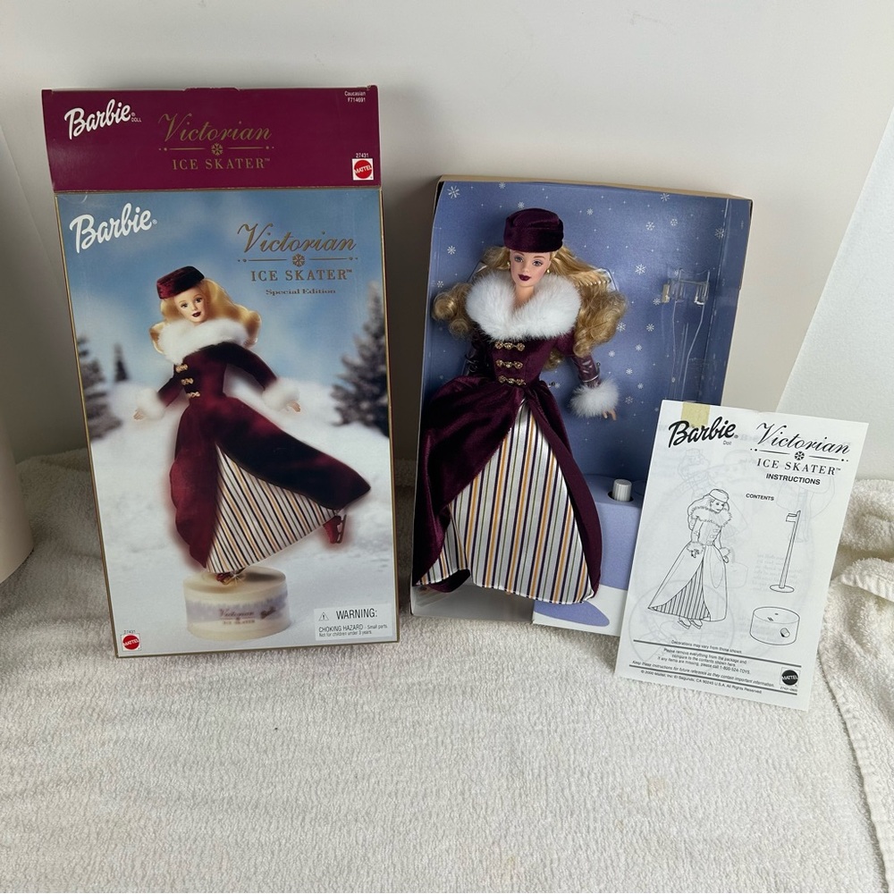 VTG NOS 2000 Special Edition Victorian Ice Skater Barbie doll by Mattel